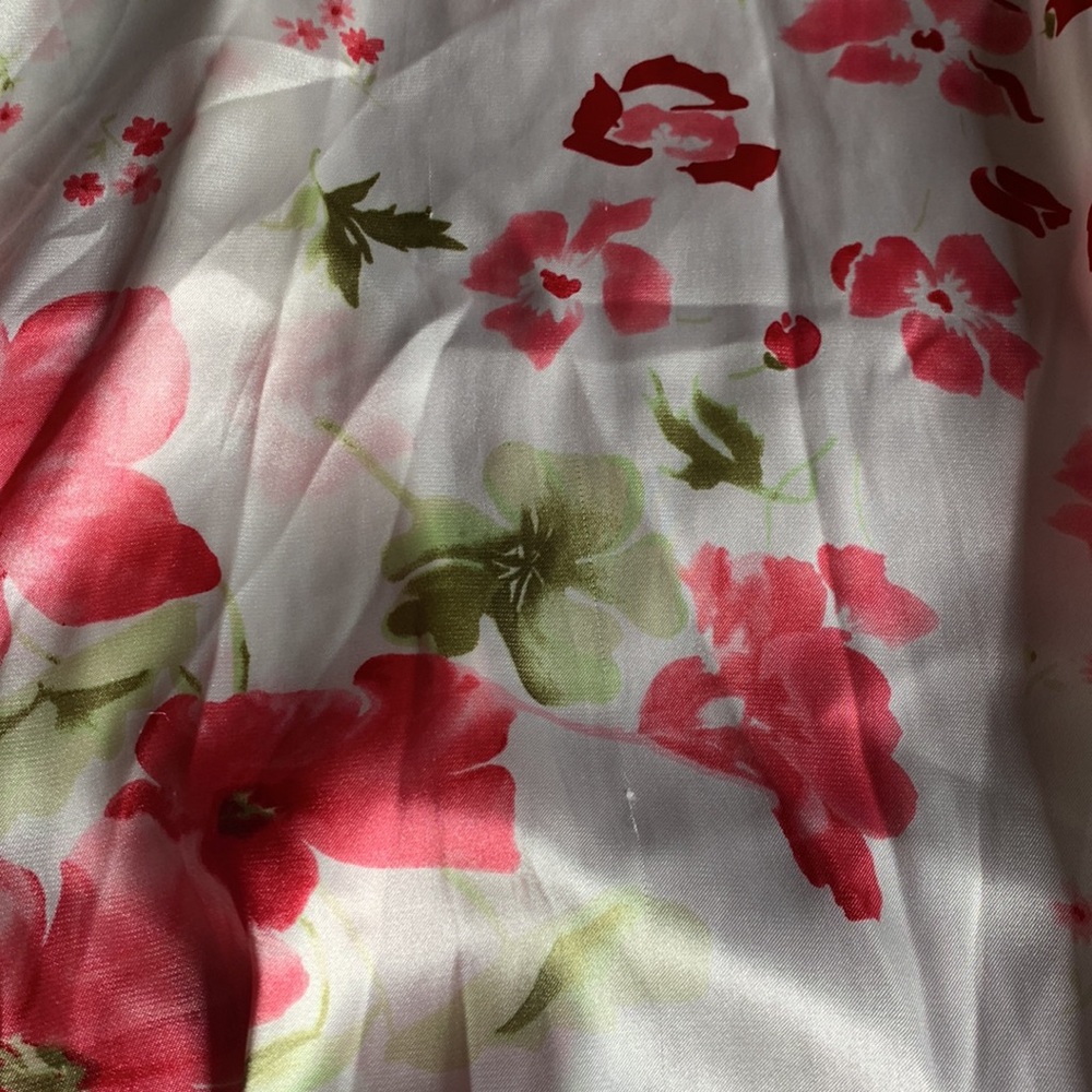 Vintage Silky Floral Robe - Picture 7 of 7